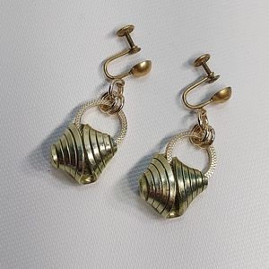 Vintage Screw Back Clip On Gold Tone Retro Earrings
